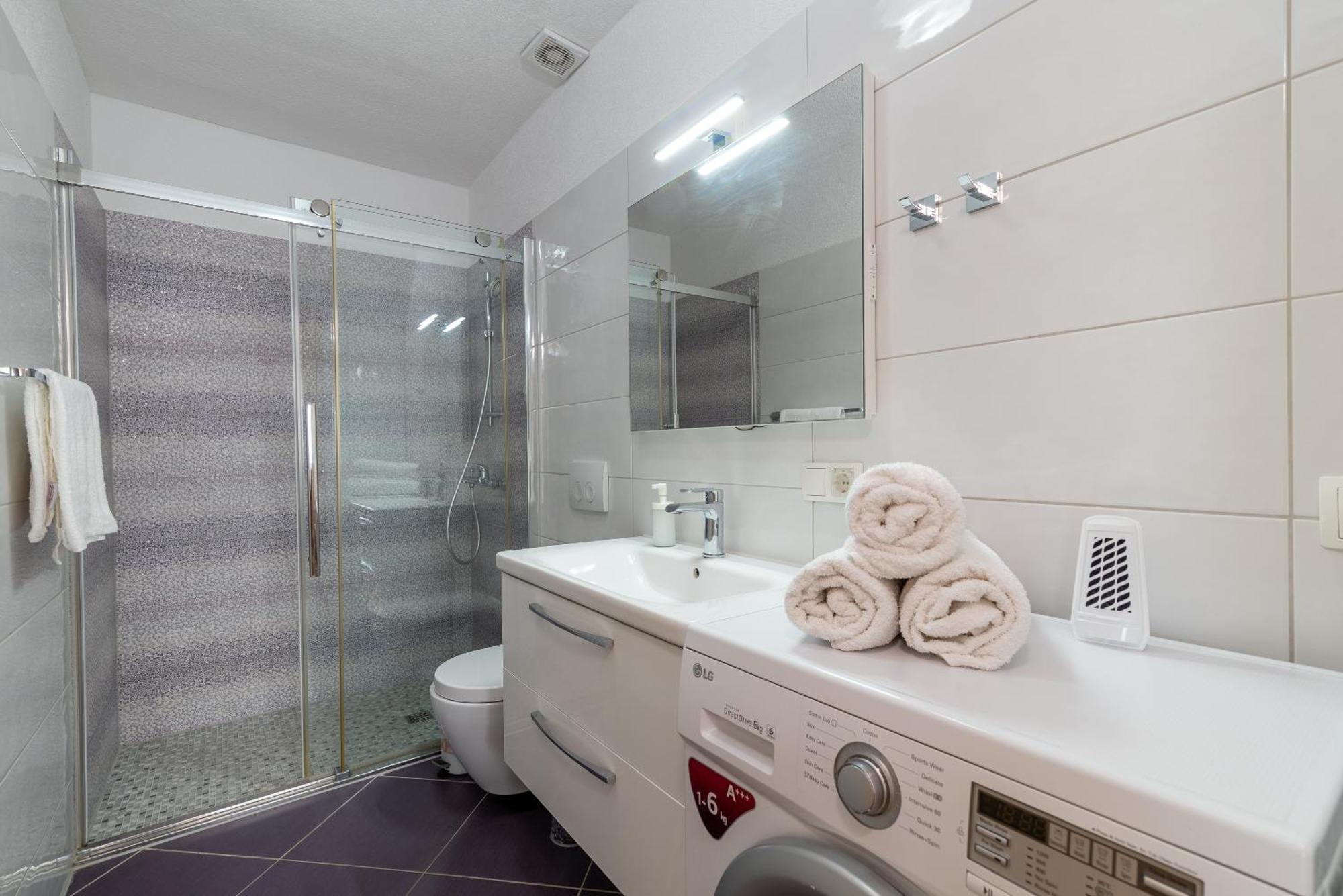 Apartments Brico - Heated Pool Trogir Exterior foto